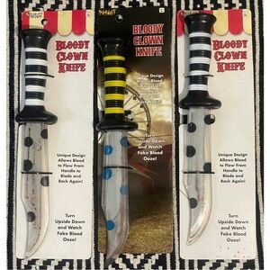 Set Of 3 Spirit Halloween Bloody Clown Prop Knives